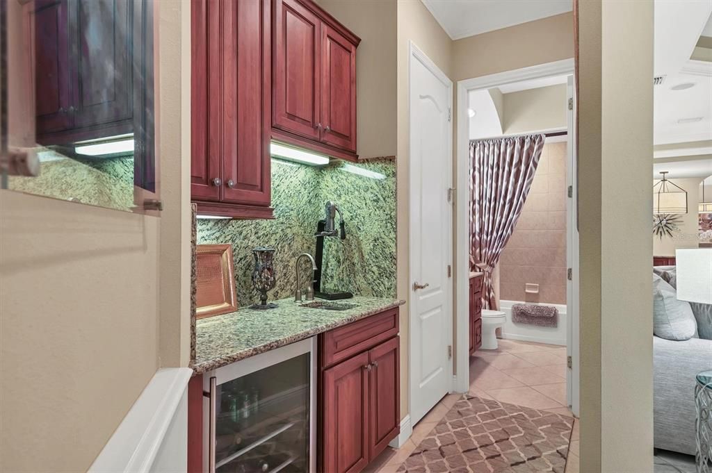 For Sale: $1,215,000 (5 beds, 4 baths, 3686 Square Feet)