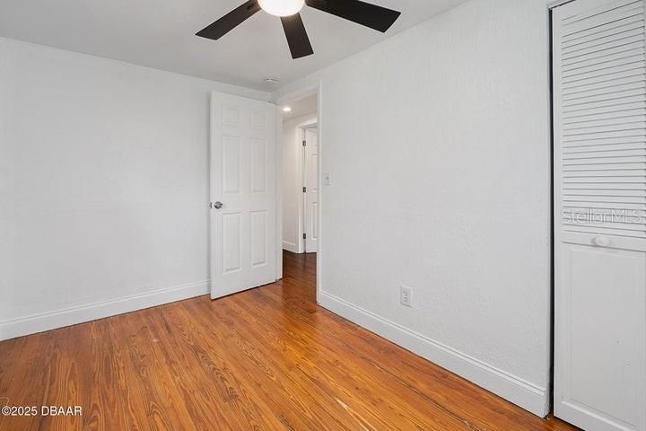 For Sale: $174,500 (2 beds, 1 baths, 760 Square Feet)