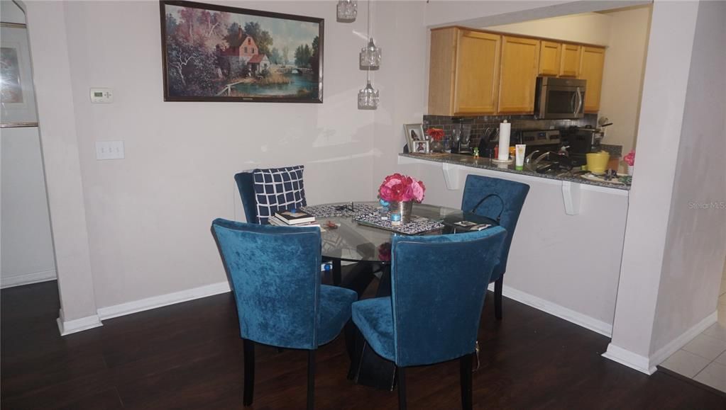 Active With Contract: $1,700 (3 beds, 2 baths, 1301 Square Feet)