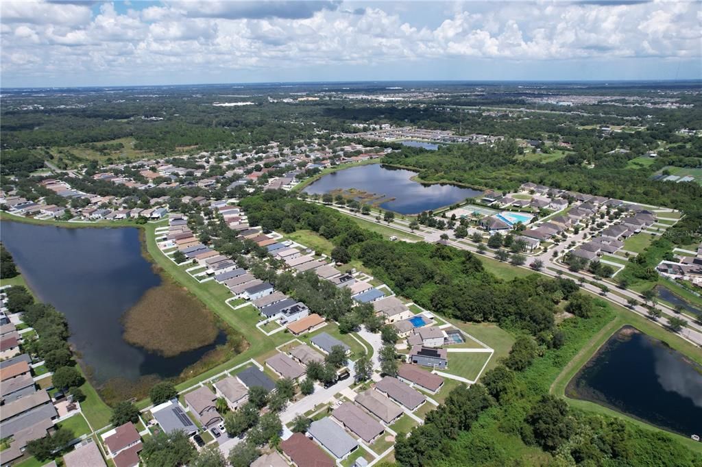 Active With Contract: $1,700 (3 beds, 2 baths, 1301 Square Feet)