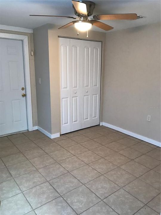 For Rent: $1,150 (1 beds, 1 baths, 615 Square Feet)