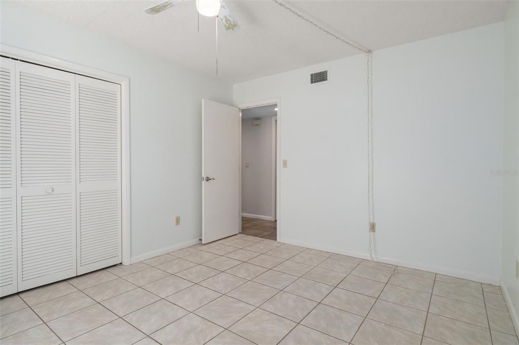 For Sale: $185,000 (2 beds, 2 baths, 1643 Square Feet)