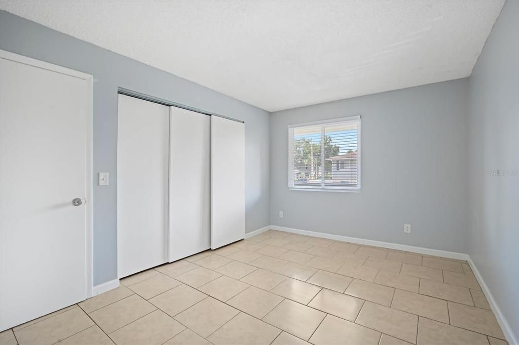 For Sale: $149,900 (2 beds, 2 baths, 918 Square Feet)