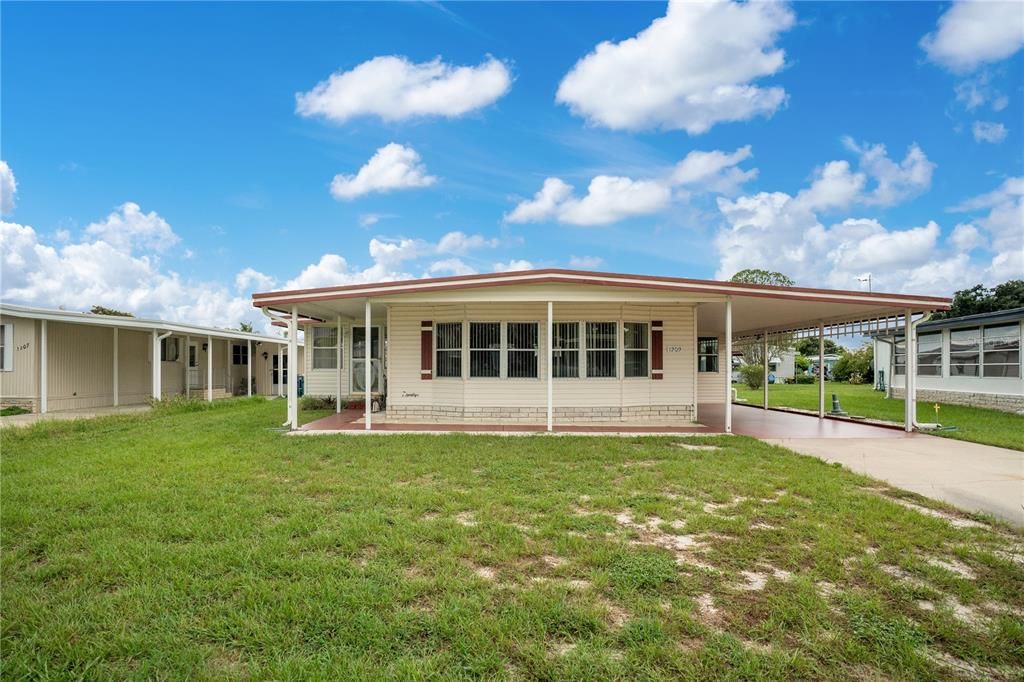 Vendido Recientemente: $128,000 (2 camas, 2 baños, 1152 Pies cuadrados)