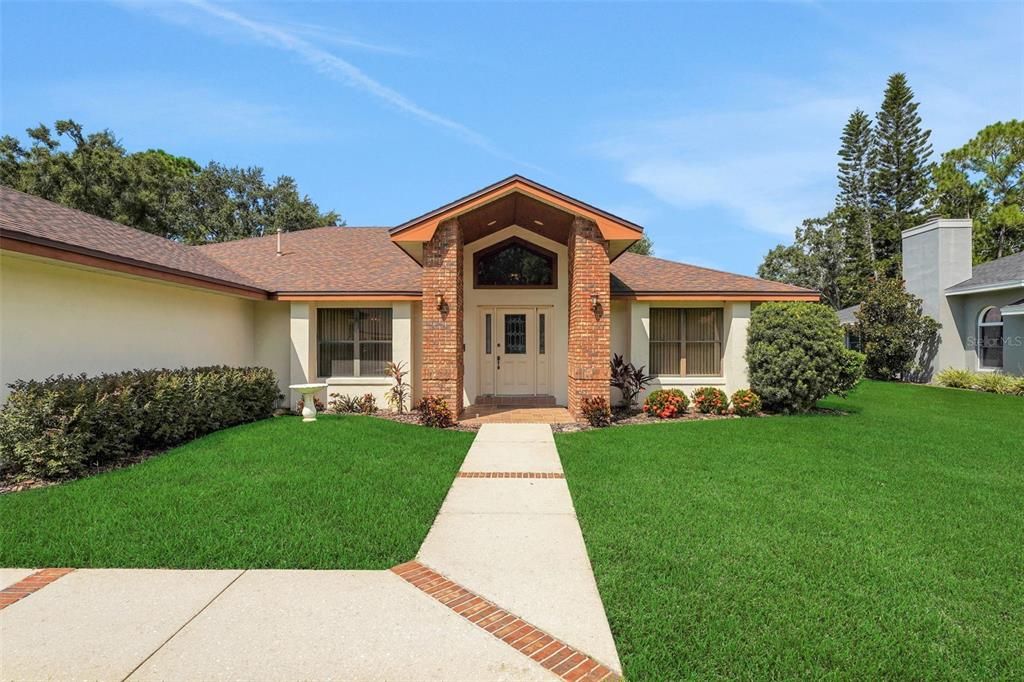 Active With Contract: $439,000 (3 beds, 2 baths, 2603 Square Feet)