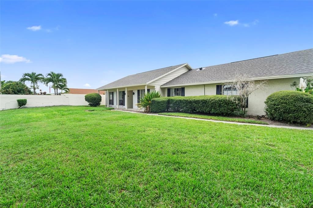 待售: $570,000 (4 贝兹, 2 浴室, 1948 平方英尺)