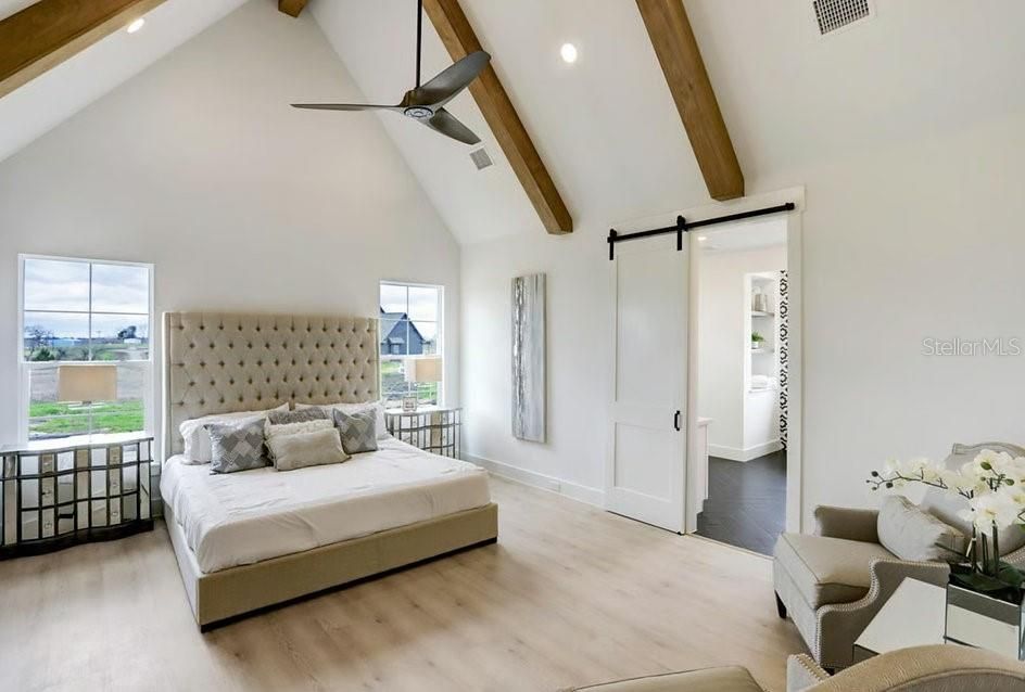 For Sale: $1,150,000 (4 beds, 3 baths, 2887 Square Feet)