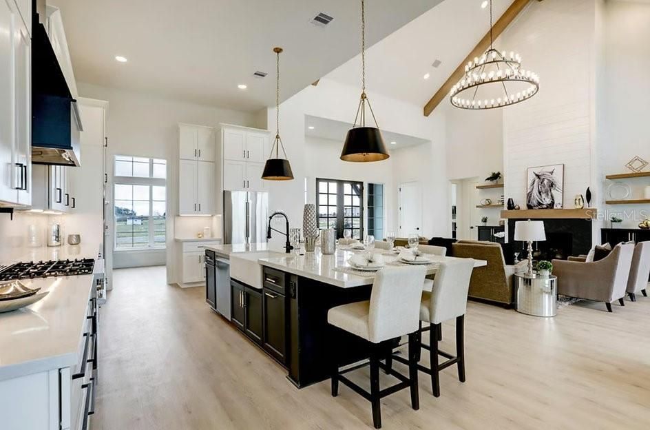 For Sale: $1,150,000 (4 beds, 3 baths, 2887 Square Feet)