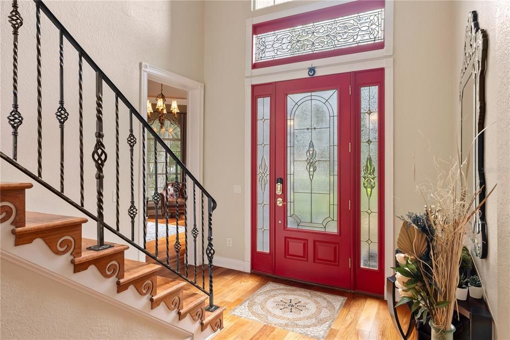 Activo con contrato: $1,490,000 (5 camas, 4 baños, 4226 Pies cuadrados)