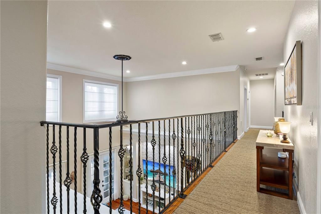 Activo con contrato: $1,490,000 (5 camas, 4 baños, 4226 Pies cuadrados)