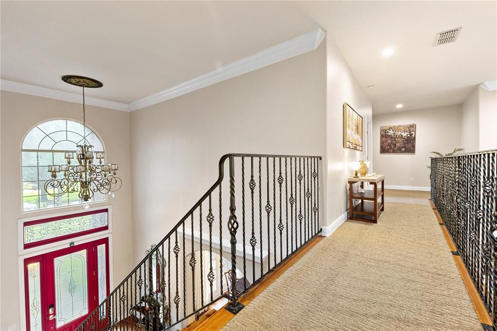 Activo con contrato: $1,490,000 (5 camas, 4 baños, 4226 Pies cuadrados)