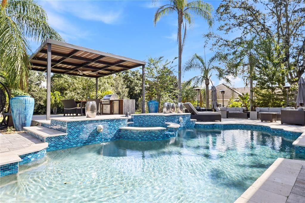 Activo con contrato: $1,490,000 (5 camas, 4 baños, 4226 Pies cuadrados)