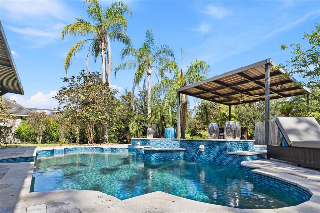 Activo con contrato: $1,490,000 (5 camas, 4 baños, 4226 Pies cuadrados)