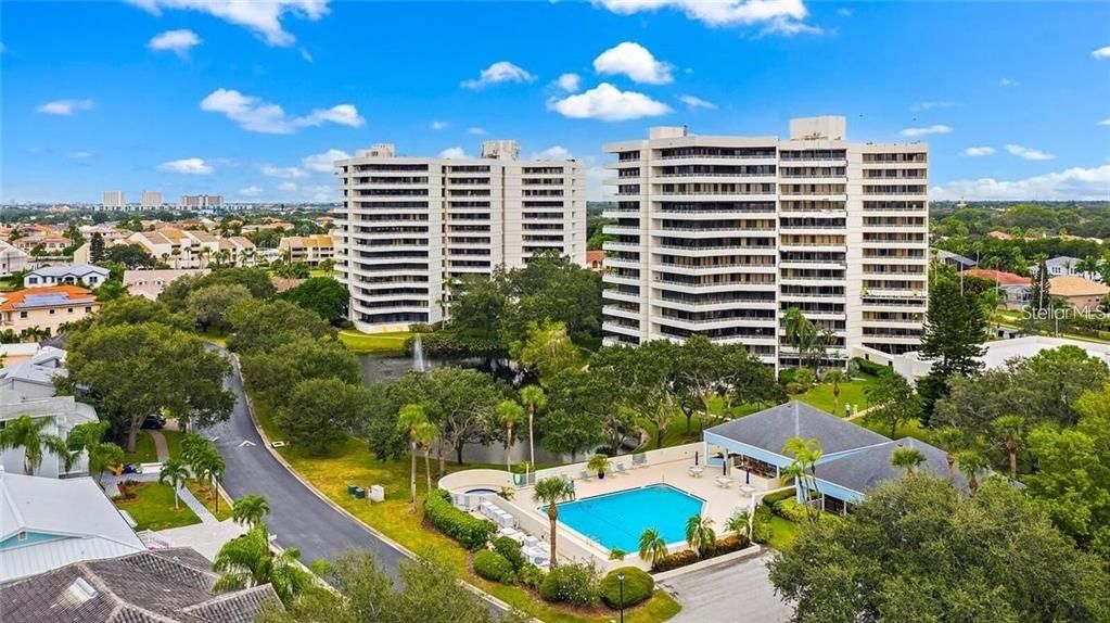 Recently Rented: $3,000 (2 beds, 2 baths, 1476 Square Feet)