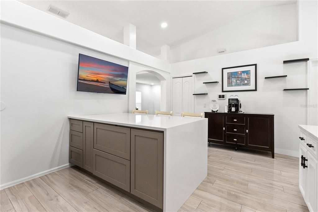 Active With Contract: $448,000 (4 beds, 2 baths, 2112 Square Feet)