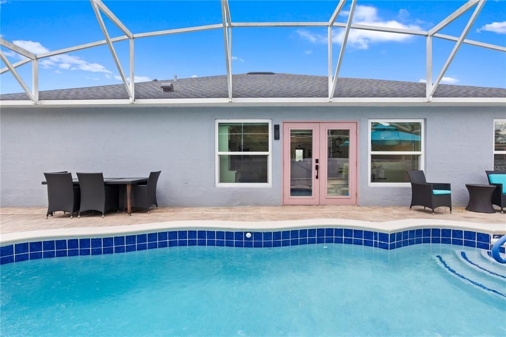 Active With Contract: $448,000 (4 beds, 2 baths, 2112 Square Feet)