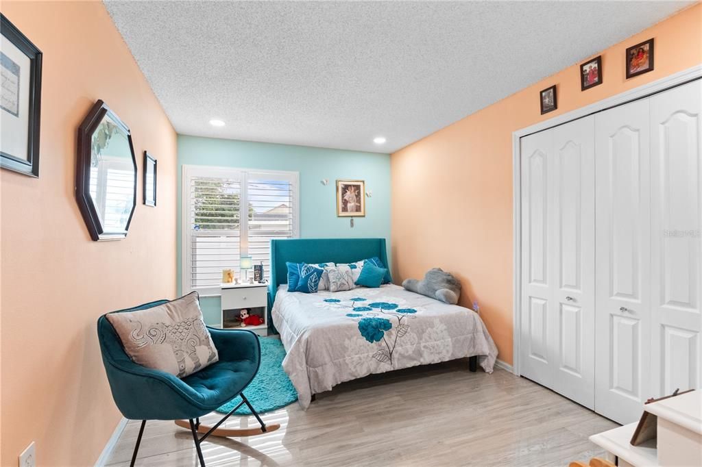 Active With Contract: $448,000 (4 beds, 2 baths, 2112 Square Feet)