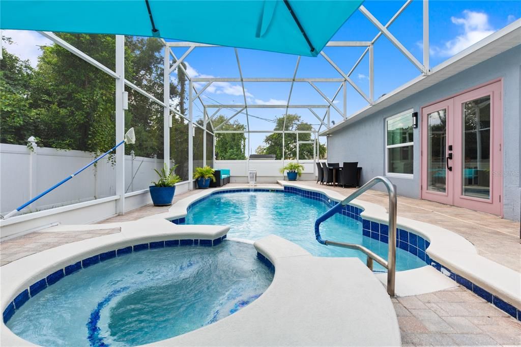 Active With Contract: $448,000 (4 beds, 2 baths, 2112 Square Feet)