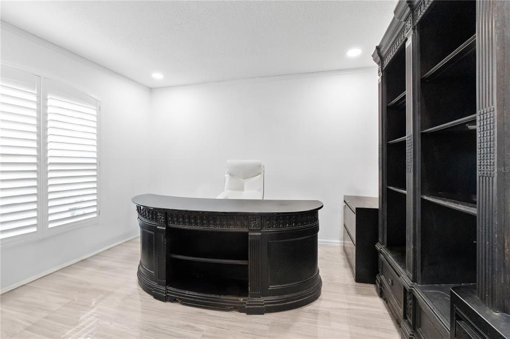 Active With Contract: $448,000 (4 beds, 2 baths, 2112 Square Feet)