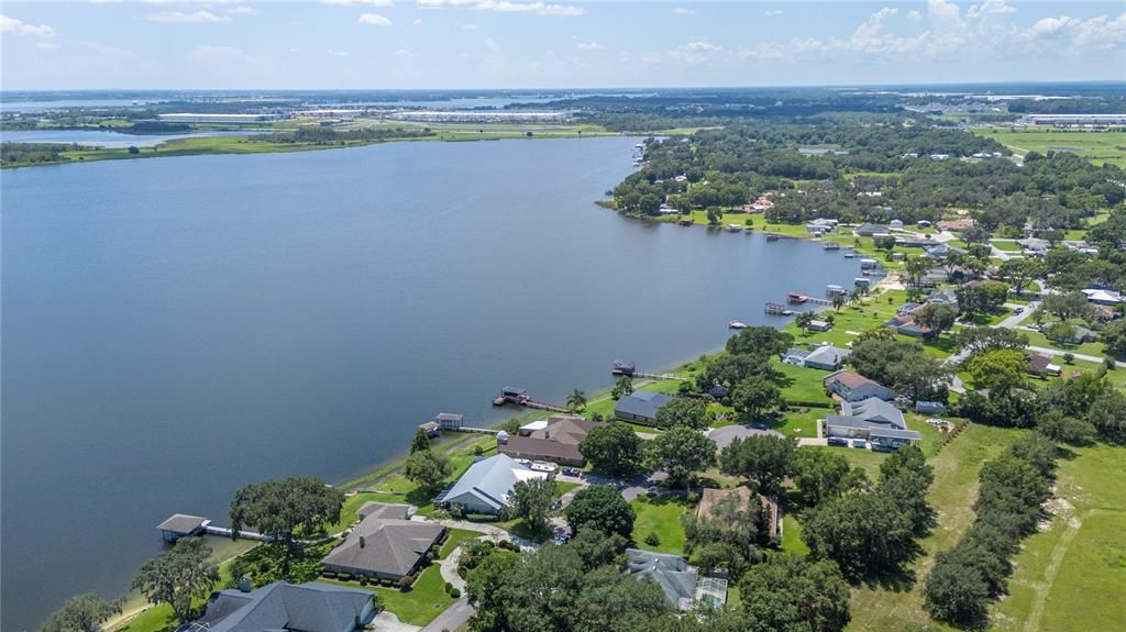 For Sale: $739,900 (4 beds, 2 baths, 2476 Square Feet)