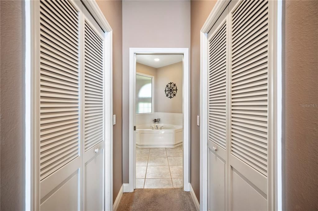 For Sale: $739,900 (4 beds, 2 baths, 2476 Square Feet)