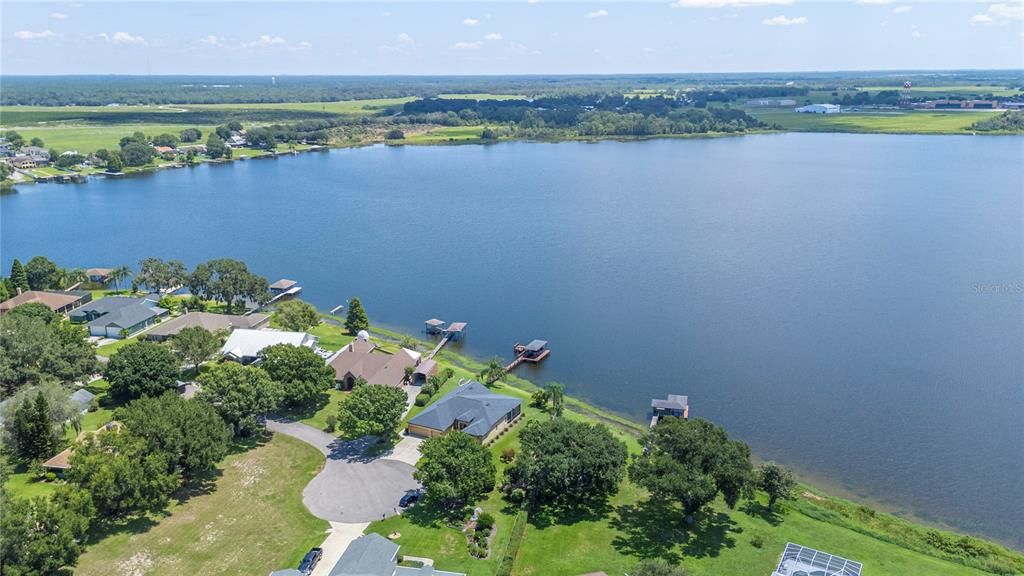 For Sale: $739,900 (4 beds, 2 baths, 2476 Square Feet)