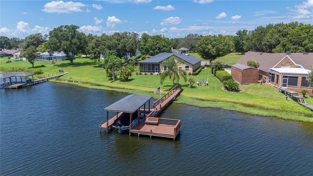 For Sale: $739,900 (4 beds, 2 baths, 2476 Square Feet)