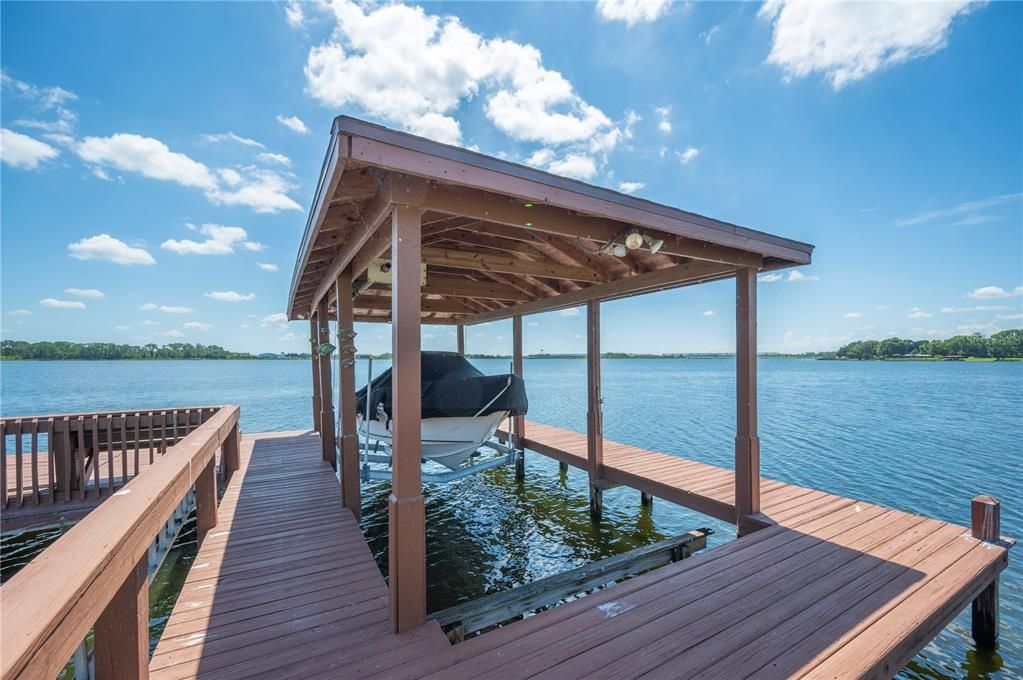 For Sale: $739,900 (4 beds, 2 baths, 2476 Square Feet)