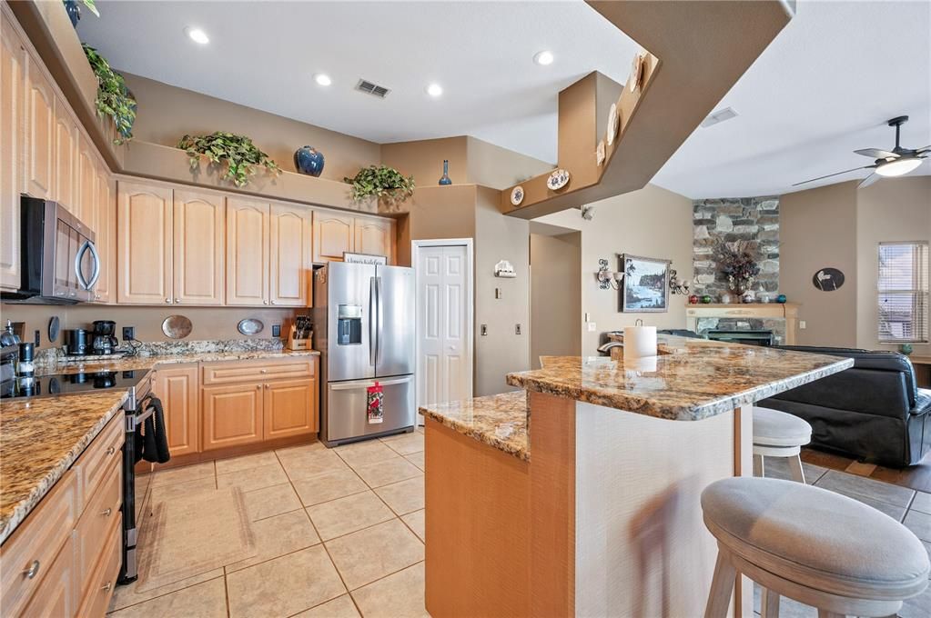 For Sale: $739,900 (4 beds, 2 baths, 2476 Square Feet)