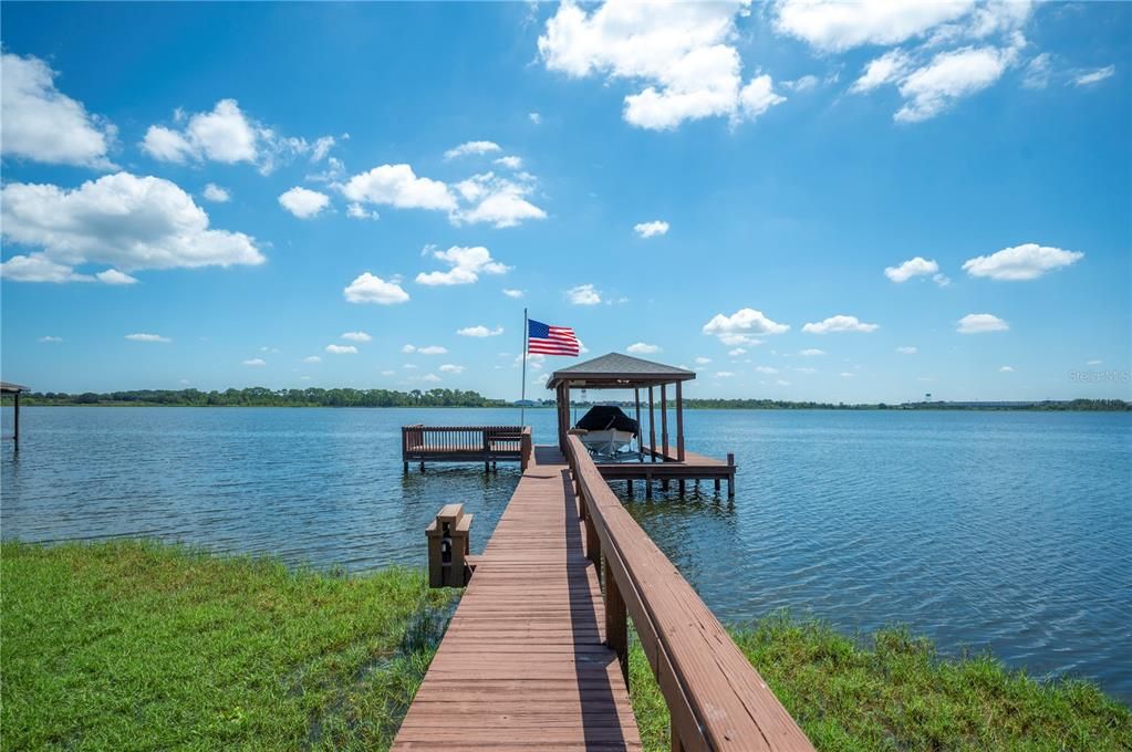 For Sale: $739,900 (4 beds, 2 baths, 2476 Square Feet)