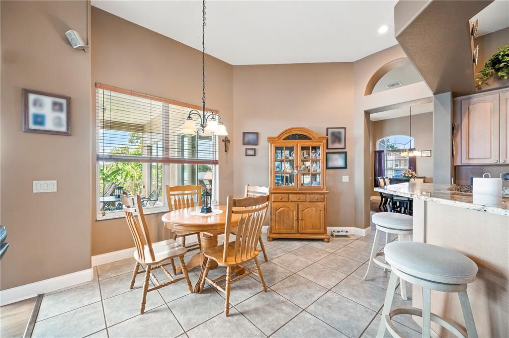 For Sale: $739,900 (4 beds, 2 baths, 2476 Square Feet)