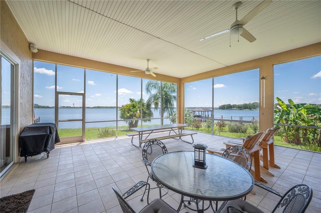 For Sale: $739,900 (4 beds, 2 baths, 2476 Square Feet)