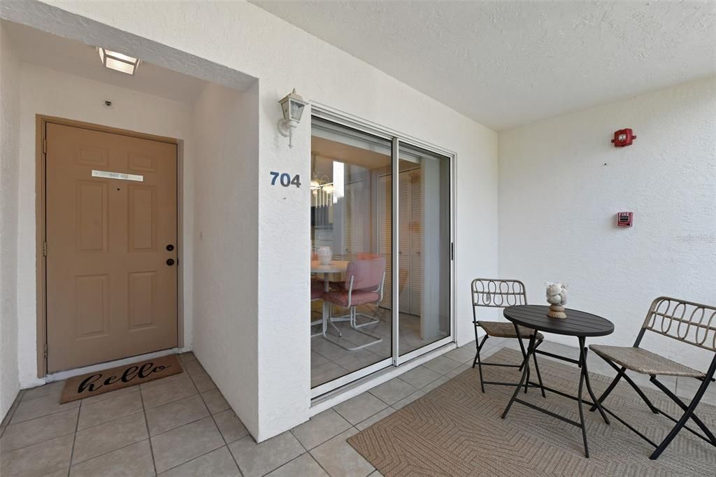 Activo con contrato: $199,000 (2 camas, 2 baños, 1269 Pies cuadrados)