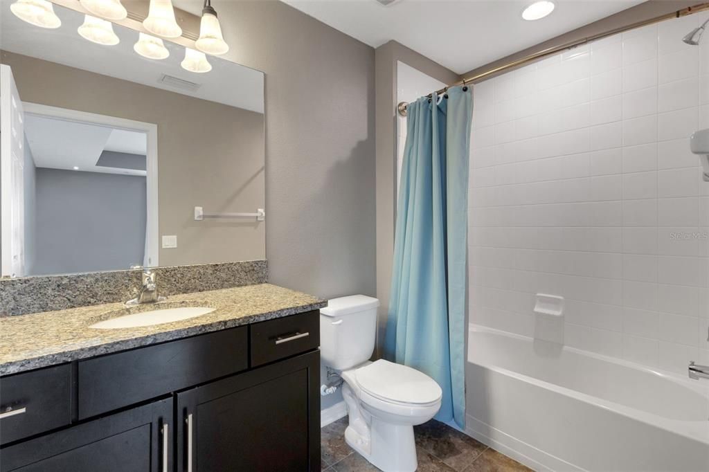 En Renta: $3,375 (4 camas, 3 baños, 3067 Pies cuadrados)