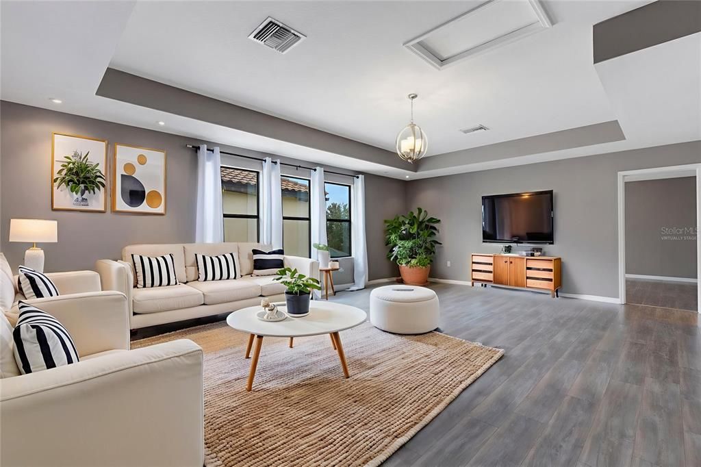 En Renta: $3,375 (4 camas, 3 baños, 3067 Pies cuadrados)