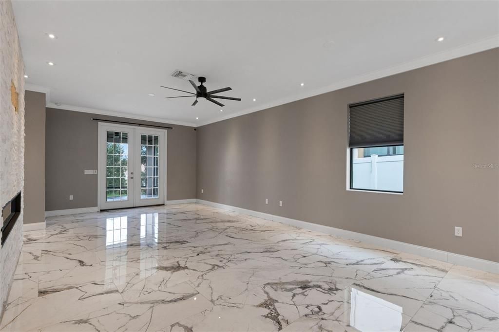 En Renta: $3,375 (4 camas, 3 baños, 3067 Pies cuadrados)