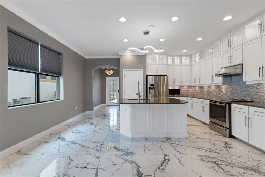 En Renta: $3,375 (4 camas, 3 baños, 3067 Pies cuadrados)