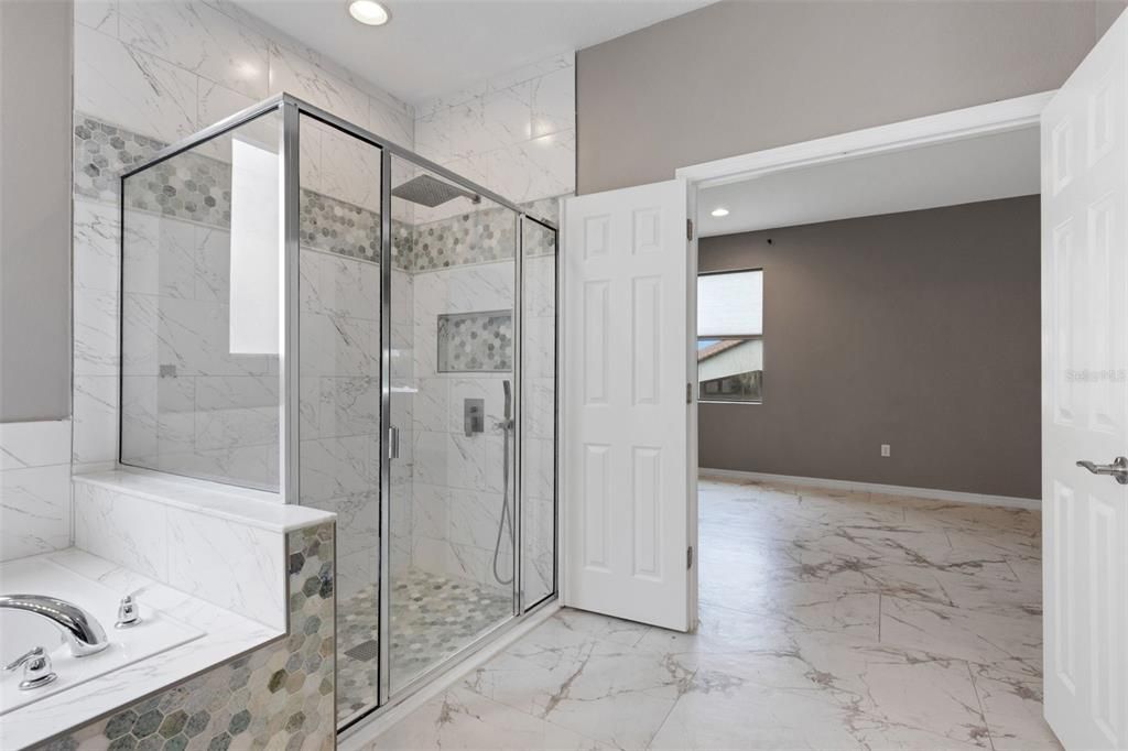 En Renta: $3,375 (4 camas, 3 baños, 3067 Pies cuadrados)