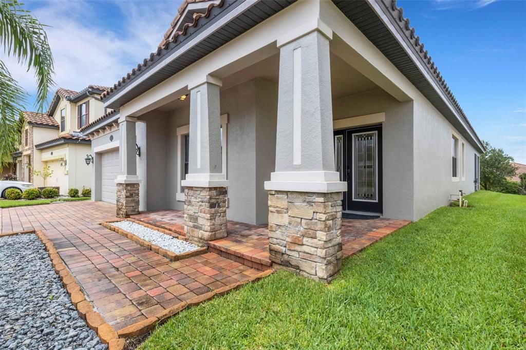 En Renta: $3,375 (4 camas, 3 baños, 3067 Pies cuadrados)