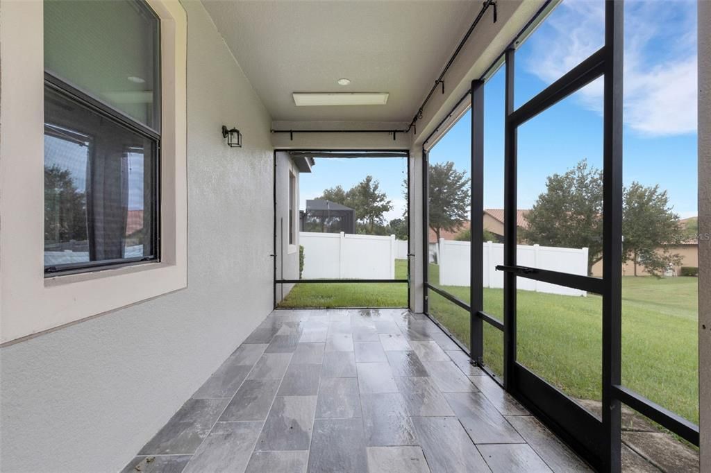 En Renta: $3,375 (4 camas, 3 baños, 3067 Pies cuadrados)