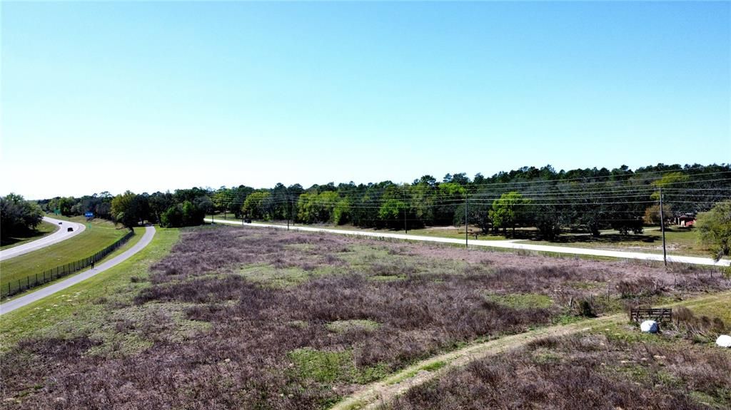 На продажу: $1,950,000 (10.20 acres)