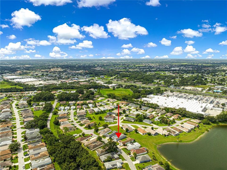 Под контрактом: $339,900 (2 спален, 2 ванн, 1497 Квадратных фут)