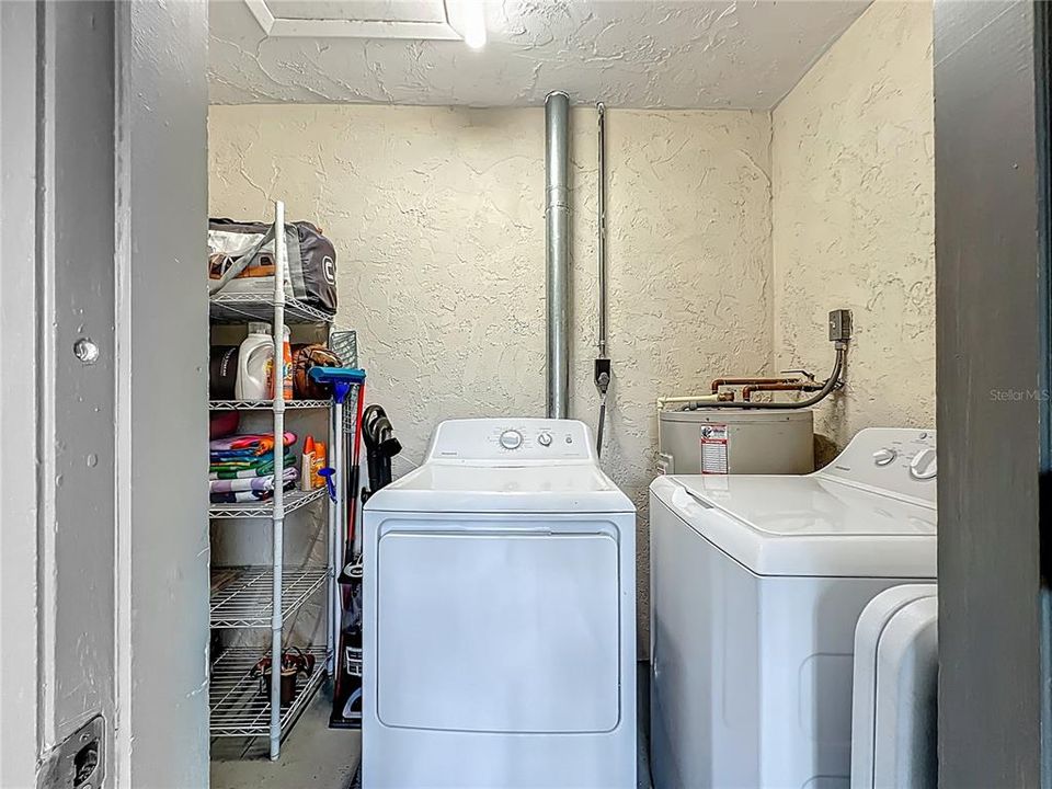 Activo con contrato: $399,998 (4 camas, 0 baños, 1512 Pies cuadrados)