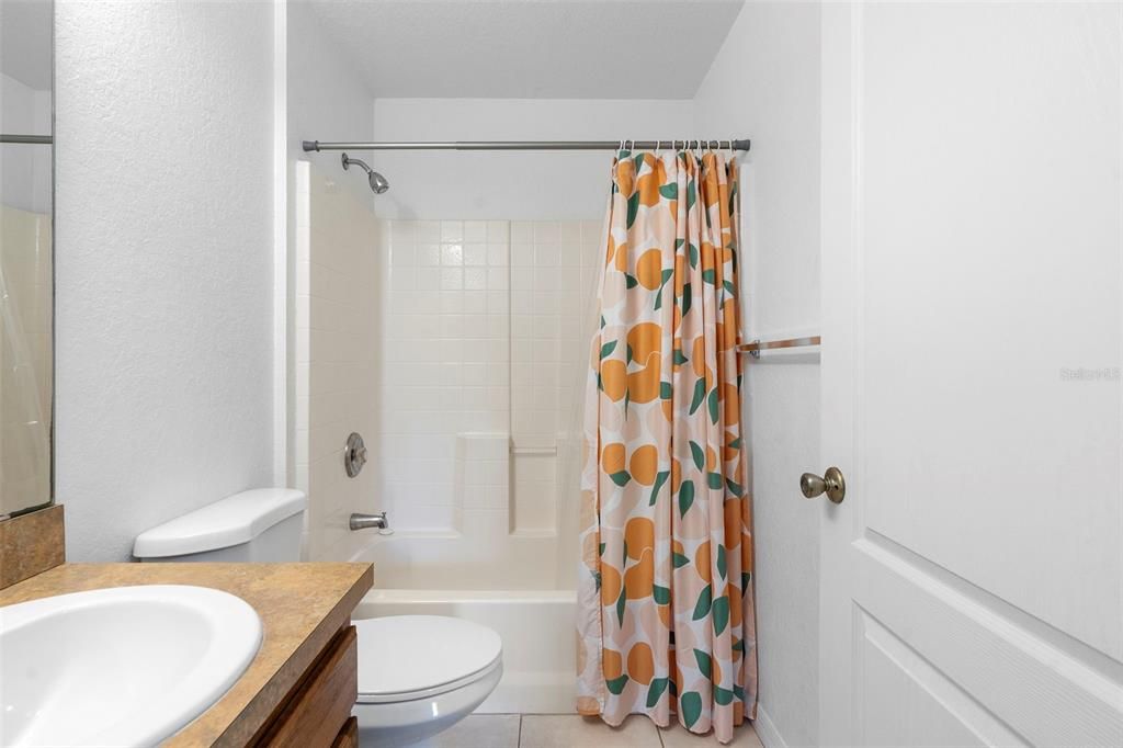 Active With Contract: $284,900 (3 beds, 2 baths, 1255 Square Feet)