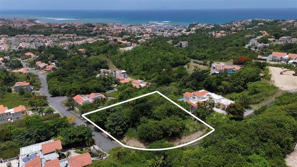 For Sale: $350,000 (0.64 acres)