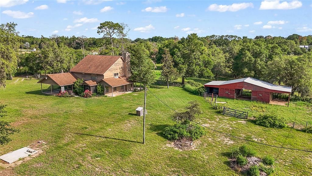 En Venta: $995,000 (4.46 acres)