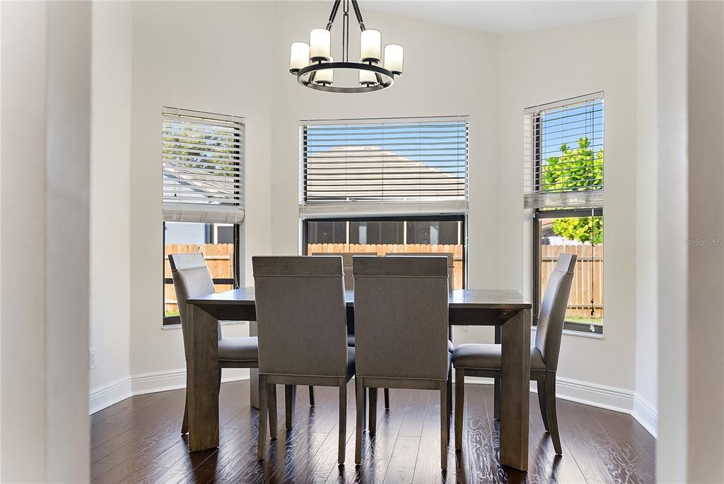 Active With Contract: $638,000 (3 beds, 2 baths, 1699 Square Feet)