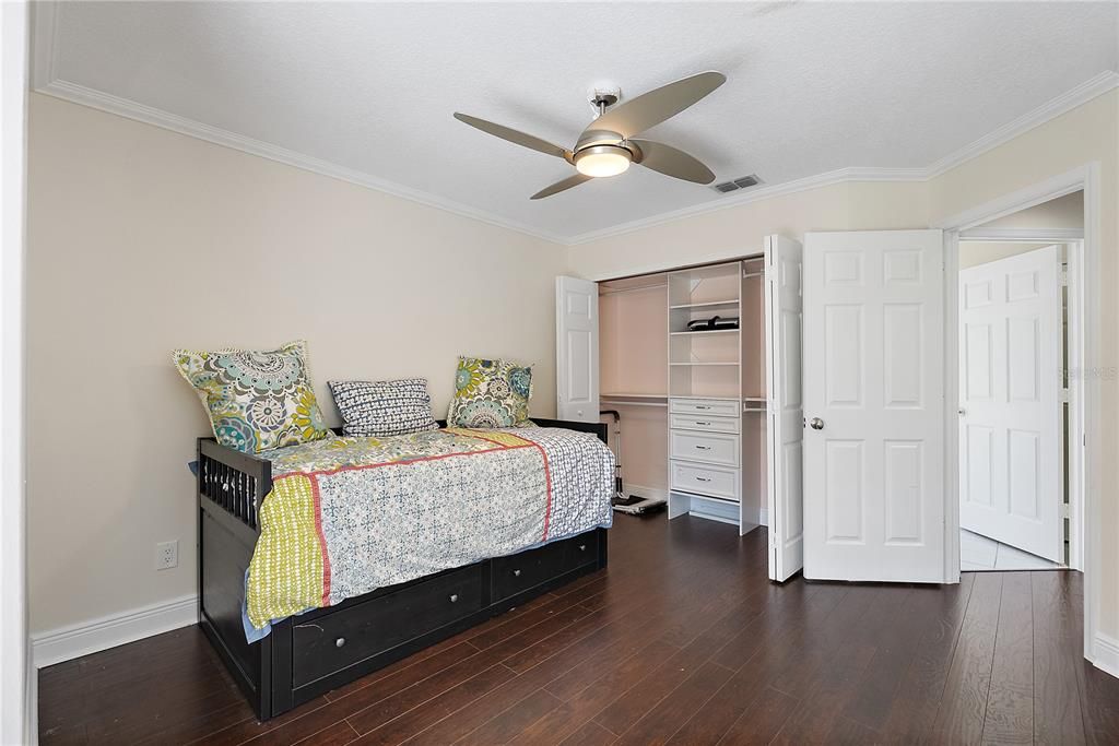 Active With Contract: $638,000 (3 beds, 2 baths, 1699 Square Feet)