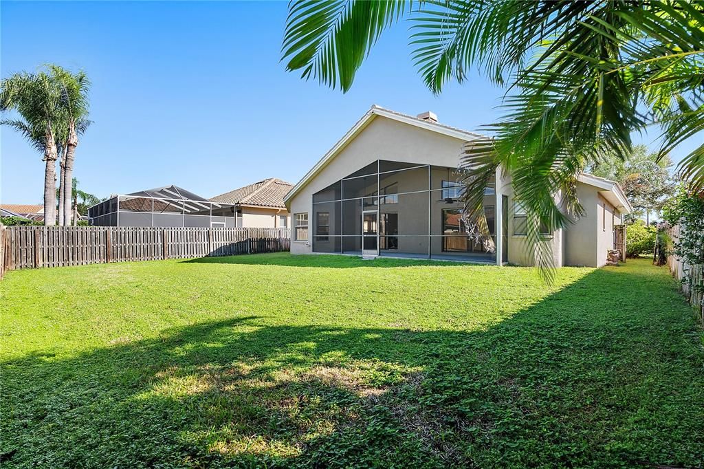 Active With Contract: $638,000 (3 beds, 2 baths, 1699 Square Feet)