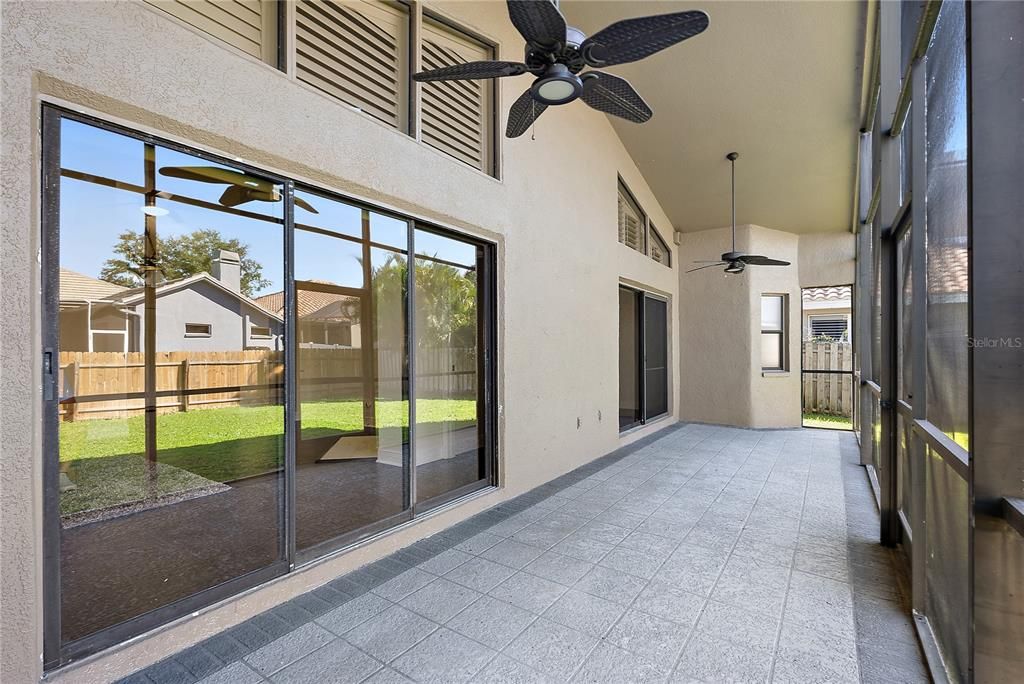 Active With Contract: $638,000 (3 beds, 2 baths, 1699 Square Feet)